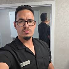 Esta Navidad, regala la dulzura de la elección con la Tarjeta de Regalo de  Pinnamel Sweets . Permite que tus seres queridos elijan entre nuestros  productos estrellas.🌟 Flexible: Tú eliges el valor,