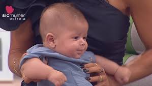 Gonçalo uva esteve ao lado de carolina patrocínio durante o nascimento de eduardo. Carolina Patrocinio Estreia Se A Solo Na Televisao Com Filho Ao Colo
