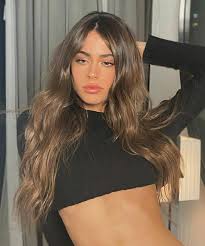 En ella dice, tini y khea se sacan chispas más allá de la distancia. En Medio De Rumores De Romance Con Tini Stoessel Khea Blanqueo Su Estado Sentimental Y Hablo De Trueno Estacion 711 Fm 95 7 Mhz Comodoro Rivadavia