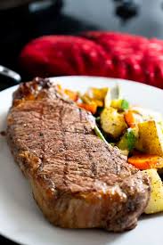 Cooking a tender, juicy, perfectly done steak is an essential life skill. How To Cook A Steakhouse Steak Easy 15 Minute Recipe