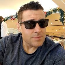 Scarlett Johansson stole the show at last night's Jurassic World: Rebirth  premiere in a pale pink, sequinned gown. Doesn't she look incredible?