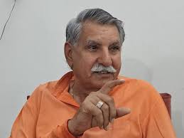 Bhiwani Mahendragarh MP Dharmbir Singh relative Congress leader bharpur  singh beaten up