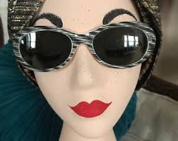 Unique Vintage Cat Eye Sunglasses