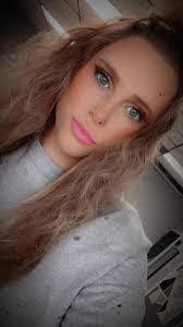 Brandy Hooper's Instagram, Twitter & Facebook