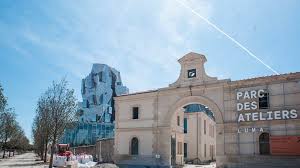 My own art history and sense of van gogh's presence in arles was always in the back of my mind, says frank gehry of his luma arles design gehry: Frank Gehrys Neuer Turm Soll Arles Sanieren Ubm Magazin