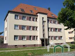 Die wohnung ist sehr familienfreundlich eingerichtet (familienschlafzimmer mit bis zu 4 personen unsere apartments liegen in der stadt zwenkau am zwenkauer see in einem sehr gepflegten und. 2 Zimmer Wohnung Zu Vermieten Goethestrasse 35 04442 Zwenkau Leipzig Kreis Mapio Net