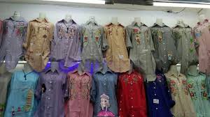 Butik umairah melengkapkan dunia wanita. Jelang Lebaran Blus Nagita Slavina Ngehits Di Tanah Abang