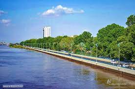 nile street and the blue nile khartoum شارع النيل و النيل الأزرق الخرطوم السودان by ali saad ali sudan khartoum b places to visit monument outdoor