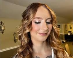 2025-2026 BRIDES💍💍💍 Hi, my name is Amber and I'm the owner of Hair by  Amber Nicole. I ￼specialize in bridal hair, special occasion hair, and  prom! I have over 20 years experience.