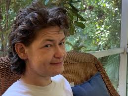 Please remember my daughter, Jessica Redrow. Jessica, 38, entered hospice  in Vero Beach, Florida