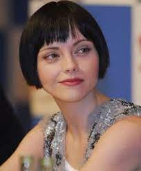 Christina Ricci Bob Haare Bob Frisuren Mit Pony Christina Ricci