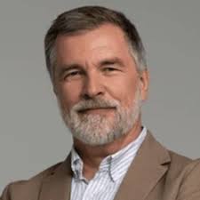 Ben Rivas está contratando