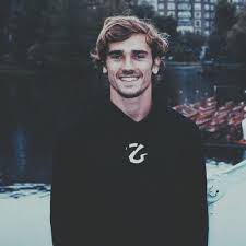 Braid hairstyles for men date back millennia, but they are also one of the most modern haircuts our expert guide showcases the very best man braid hairstyles for 2021, from cornrows. Soccer Player Haircuts 55 Styles You Can Sport Men Hairstyles World