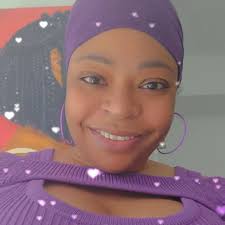 Ebony Ingram, a mother diagnosed with leukemia while pregnant, had to give  birth to her twins 15 weeks early in order to begin cancer treatment.  Despite the challenges, both Ebony and her