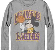 Shop new los angeles lakers apparel and official lakers nba champs gear at fanatics international. Los Angeles Lakers Vintage Inspired Nba Apparel Where To Get