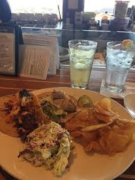 Brush swordfish generously with olive oil and season with salt and pepper. Mahi Mahi And Swordfish Taco Plate Totally Got Me Hooked On Fish Tacos Great Coleslaw Too Picture Of Brigantine Seafood Restaurant Coronado Tripadvisor