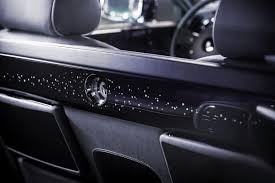The 446 Diamonds Planted In This Rolls Royce Are Not Its Craziest Feature Rolls Royce Phantom Rolls Royce Rolls Royce Cars