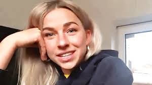 football enthusiast — i don't want to watch the world end with someone...