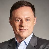 Sean Perkinson's Instagram, Twitter & Facebook