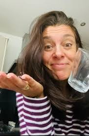 Vickie Wade's Instagram, Twitter & Facebook