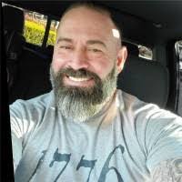 Erik Dow's Instagram, Twitter & Facebook