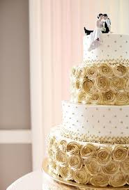 A Formal Summer Wedding In Minneapolis Mn Gold Wedding Cake Wedding Cake Toppers Anniversary Cake