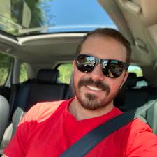 Marlon Lenon Marinho updated his profile picture.