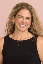 Rebecca Chabot's Instagram, Twitter & Facebook