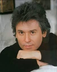 ICONIC SPANISH SINGER RAPHAEL SUFFERS CEREBROVASCULAR INCIDENT WHILE TAPING  TV SHOW, TAKEN TO EMERGENCY One of the most iconic singers in the last  fifty years, RAPHAEL, from Spain, has been admitted urgently