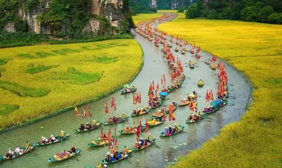 Du lịch Ninh Bình 2025: Hướng dẫn toàn tập cho chuyến đi hoàn hảo
