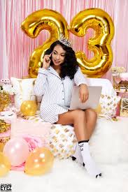 21st Birthday Birthday Photoshoot With Friends Ideas 23rd Birthday Photoshoot Slumber Party Birthday Girl 21st Birthday Photoshoot Slumber Party Birthday Birthday Photoshoot
