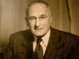 Erich Adler's Instagram, Twitter & Facebook