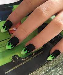 Desde hace años se ha perfeccionado las técnicas y se han creado distintos tipos de unas pintadas, dando paso a la imaginación de tantos artistas como me gusta llamarlos (manicuristas) dueños de todos los espectaculares diseños que. 51 Stylish Fire Nail Art Design Ideas You Must Try Naildiy Black Nails Fire Nails Nail Art Designs