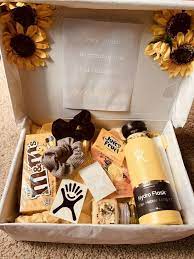 With the infinite internet, finding the best birthday present for your girlfriend is now a collaborative effort between you and the. Birthday Gifts Present Ideas Bff Birthday Gift Quick Birthday Gifts Diy Valentines Gifts
