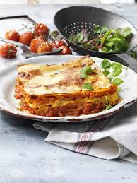 Creamy Venezuelan Style Lasagna With Bechamel Sauce Recipe Lasagna Pasta Dishes Lasagna With Bechamel Sauce