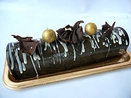 Derniere Buche Mangue Caramel Chocolat Croustillant Et Bonne Annee Prunille Fait Son Show Chocolat Mousse Au Chocolat Caramel