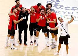 كرة يد مشاهدة مباراة منتخب مصر ونظيرة منتخب ألمانيا egypt vs germany في منافسات أولمبياد طوكيو 2021 لكرة اليد رجال اليوم الثلاثاء الموافق 3 من اغسطس على ملعب ناسيونال ستاديوم في انطلاق مواجهات دور الثمانية من دورة الألعاب الأولمبية مشاهدة مباراة مصر وألمانيا بث مباشر يستقبل ملعب. 1ixeucg8mynagm