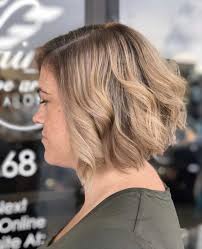 For colour, opt for a dark caramel blonde all over. 50 Best Medium Short Bob Haircut Trends Hairstyle Hair Color Ideas