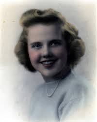 Dorothy Moulder's Instagram, Twitter & Facebook