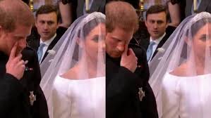 El príncipe guillermo y la duquesa kate publican fotos del bautizo de su hijo. Boda Real Las Lagrimas Del Principe Harry Al Casarse Con Meghan Markle