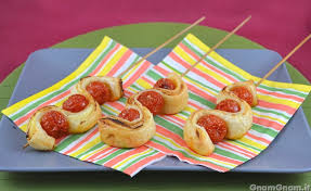 Ricette di antipasti veloci con pasta sfoglia. 11 Antipasti Sfiziosi Con Pasta Sfoglia