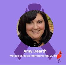 Amy Dearth's Instagram, Twitter & Facebook