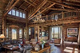Cabins or tiny homes as they're often referred to are just what the name suggests; 13 Rustic Mountain Homes Architectural Digest