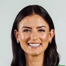 Ayesha Scott's Instagram, Twitter & Facebook