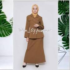 Mode jilbab bluberi dan cara pakainya. 40 Trend Terbaru Model Baju Kerja Kuning Kaki Maria Space