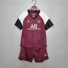 Achieve the same look as the pros with the newly released 2020/21 home and away kits for men, women and youth fans, as well as third jerseys and goalkeeper kits. 2020 2021 Psg Third Kit Sets Men 20 21 Psg 3rd Away Fooball Jersey Mens T Shirt Shorts Two Pieces Football Jersey With Shorts Soccer Jersi Shopee Malaysia