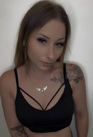 Don't be sorry, love your selfies 💗