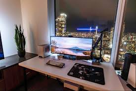 I wish this was my battle station #battlestation #gamer #gaming #pc #tv #gamingaddict #gamingpc #pc #gamingchair #diy #gamingpost #gamingrig #gaminggear #gamingcommunity #gamingislife. Minimal Setups Pc Battlestation With A City View Head Here For