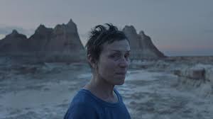Te pytania zadaje sobie cała masa widzów, którzy zachwycili się filmem grozy z 2018 roku. Nomadland Caly Film Online Gdzie Obejrzec Netflix Hbo Go Oscary 2021 Radio Zet