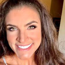 Nicole Husk (@TheHuskof86)